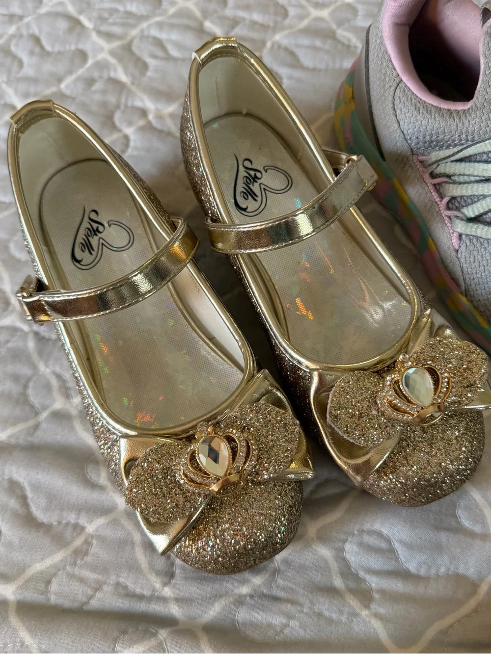 adidas pair gently